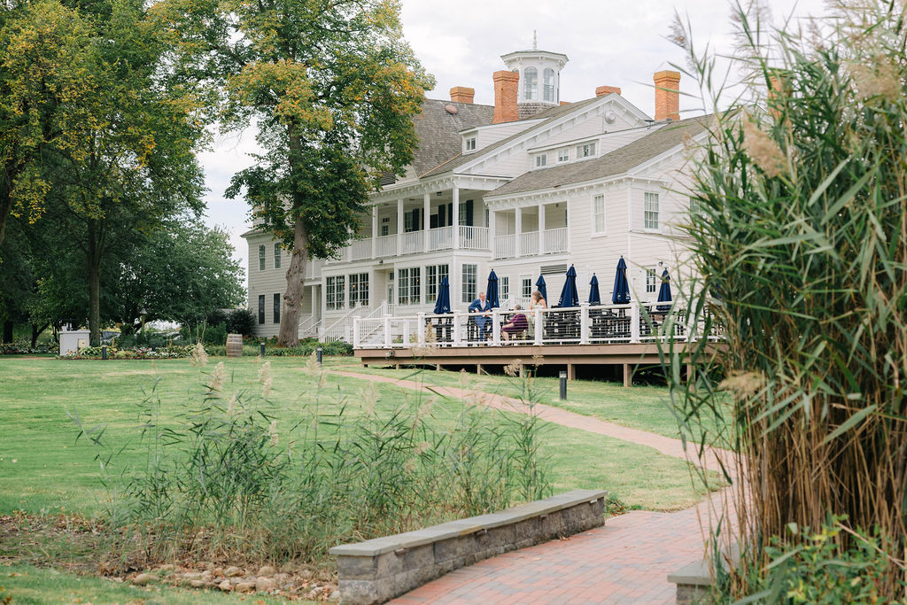 A Wedding That Feels Like a Homecoming: Estate Weddings at Kent Island Resort